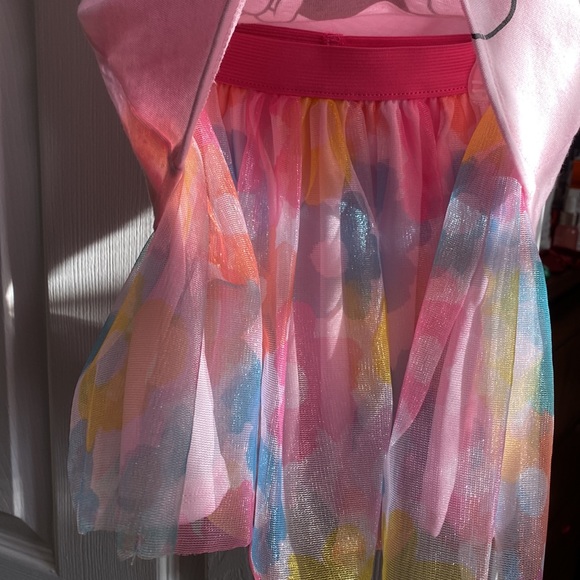 Worn once 2t girl Minnie outfit - Picture 2 of 3